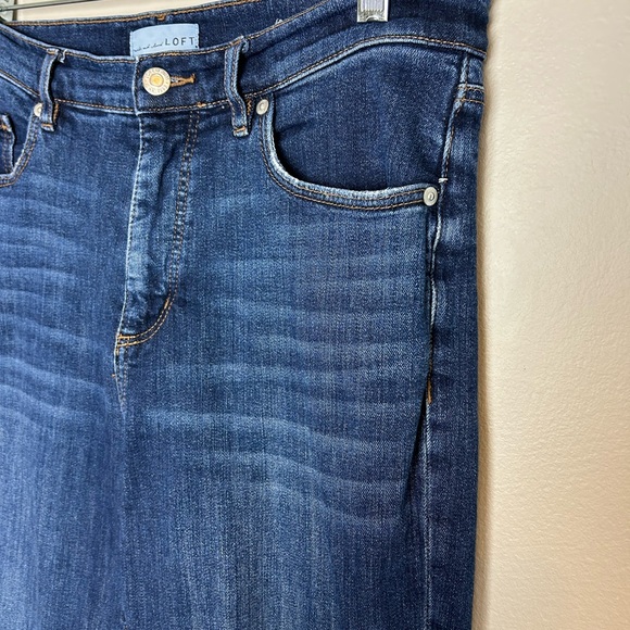 LOFT The Kick Crop High Waist Flare Deconstructed Hem 10 Dark Wash Distressed - Picture 5 of 15